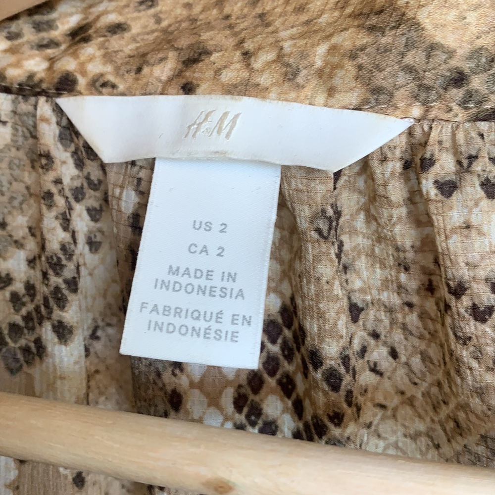 H&M Snake Button Down - image 3